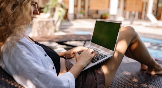 Instalación puntos de acceso Wi-Fi en exteriores: factores clave para una cobertura óptima